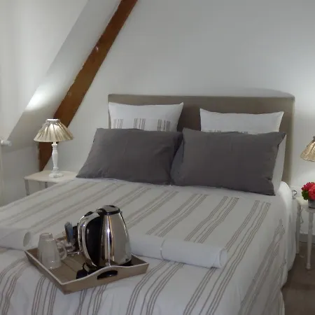 Au Presbytere De Dagmar Guest house Erbree